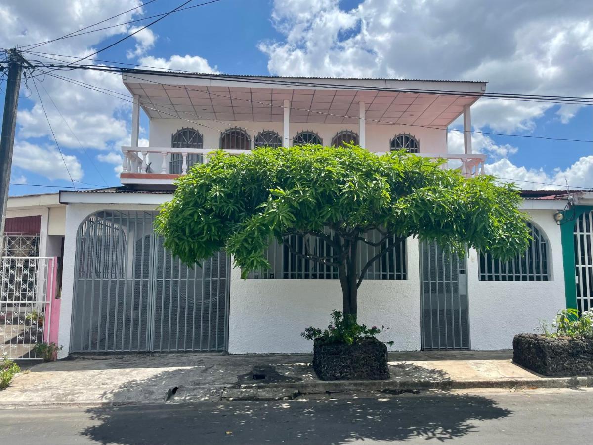 Casa Robles - Your Stay Near Airport Managua Eksteriør bilde